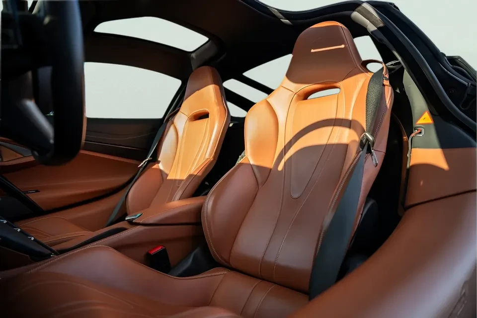 2018 McLaren 720S - Image 8 of 8
