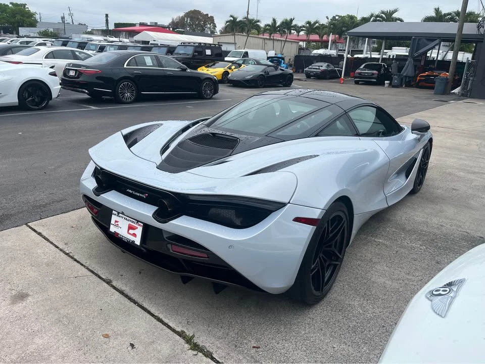 2018 McLaren 720S - Image 3 of 3
