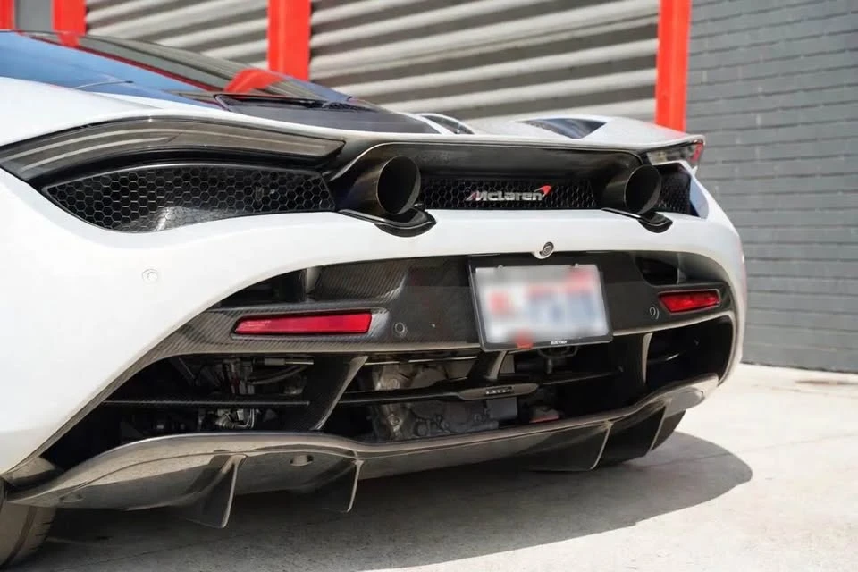 2018 McLaren 720S - Image 7 of 19