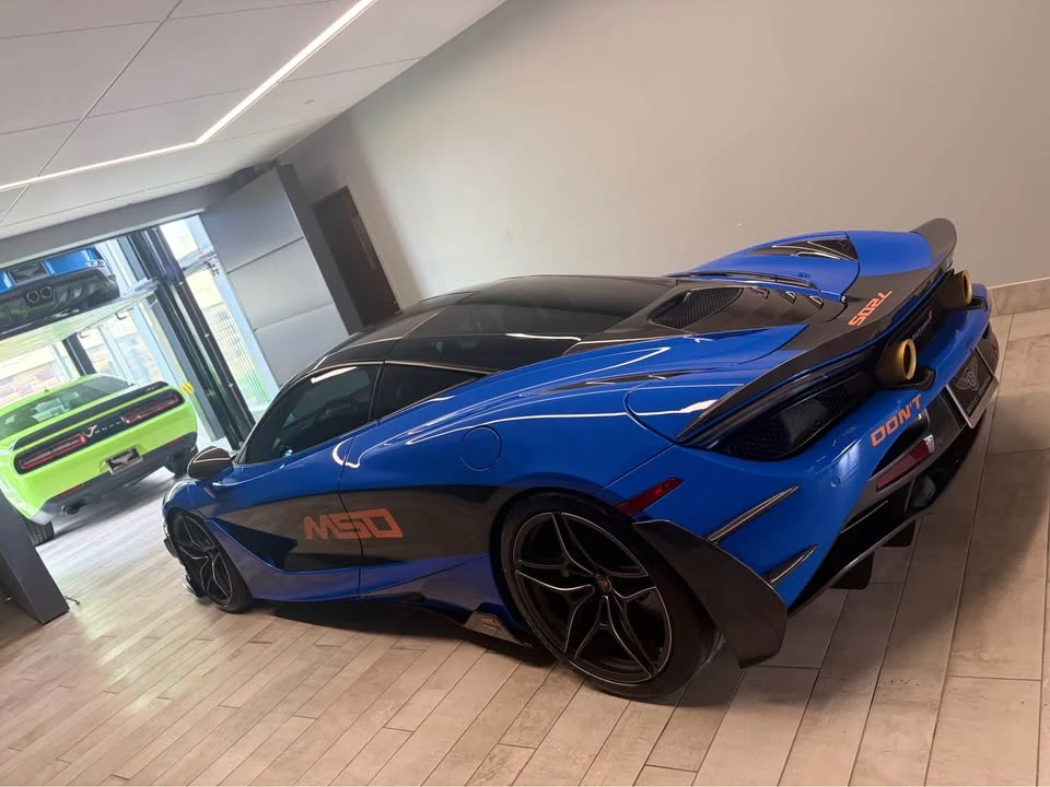 2018 McLaren - Image 3 of 11