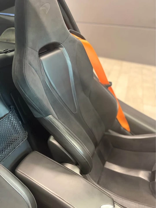 2018 McLaren - Image 7 of 11