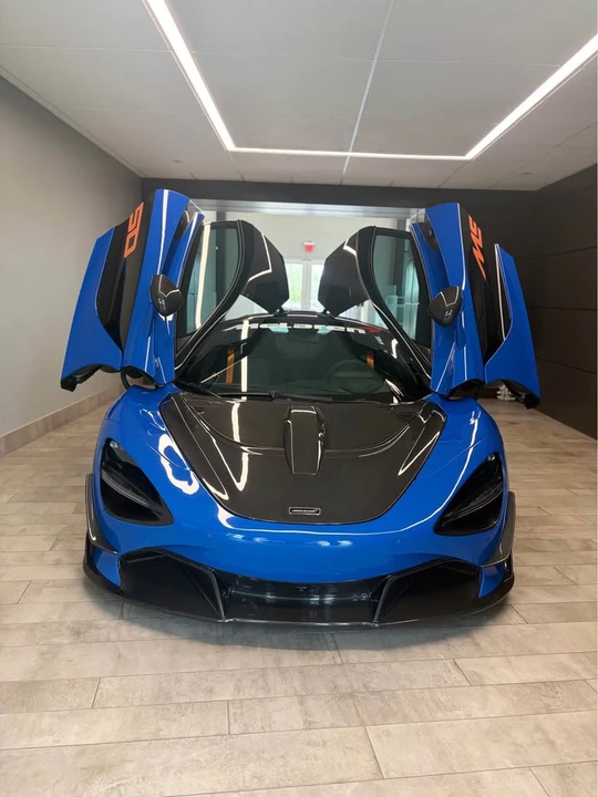2018 McLaren - Image 4 of 11
