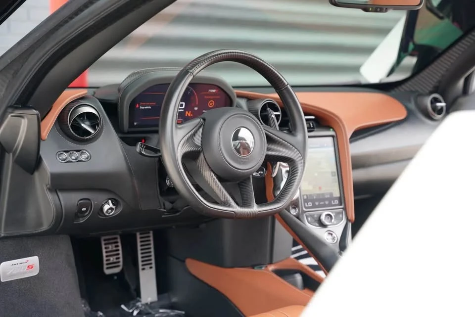2018 McLaren 720S - Image 5 of 12