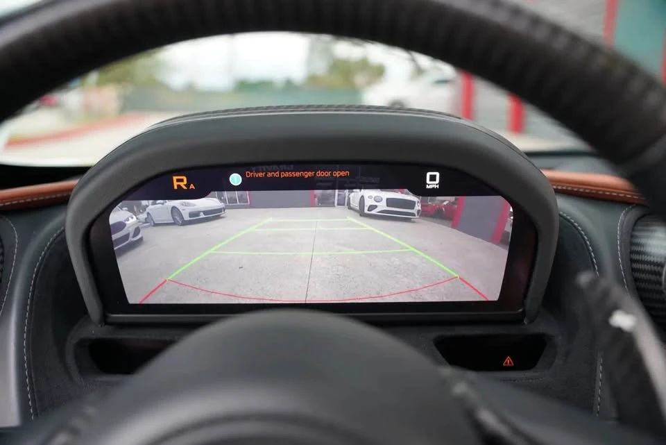 2018 McLaren 720S - Image 8 of 12