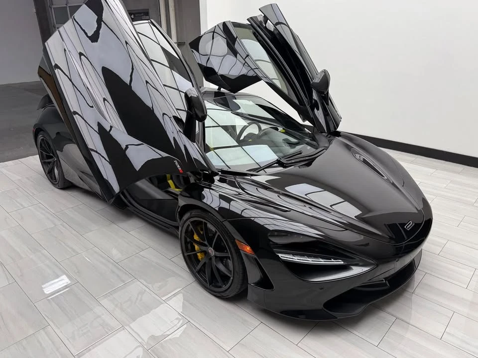 2018 McLaren 720S - Image 19 of 20
