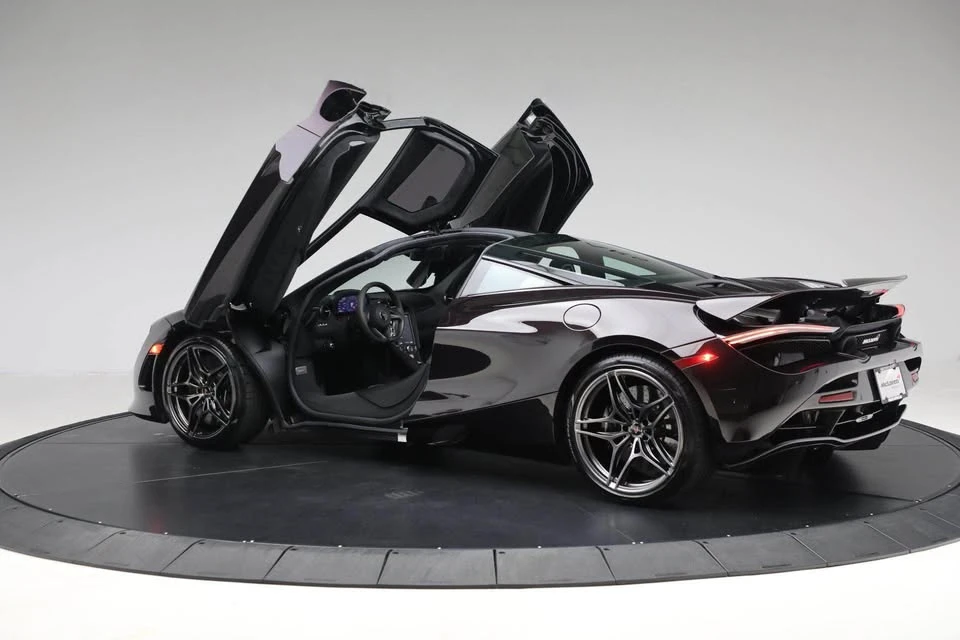 2018 McLaren 720S - Image 13 of 20