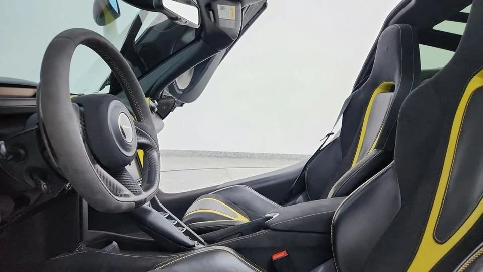 2018 McLaren 720S - Image 18 of 20
