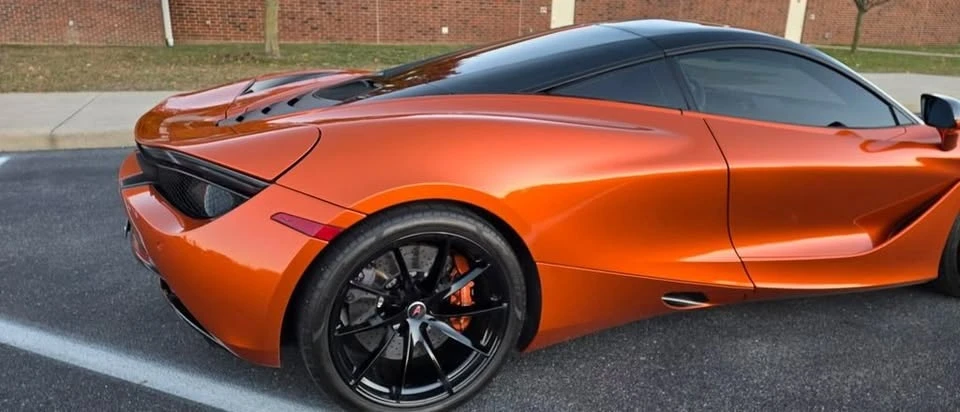 2018 McLaren 720S - Image 20 of 20