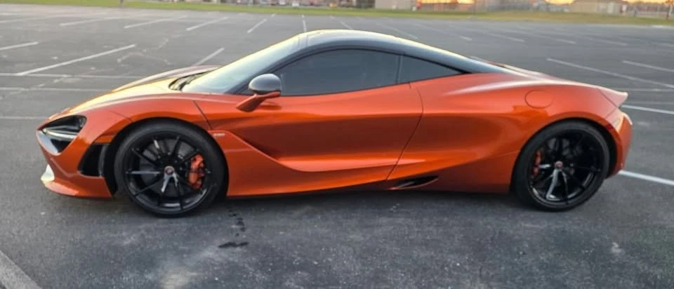 2018 McLaren 720S - Image 12 of 20