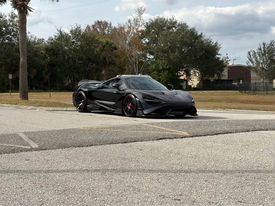 2018 McLaren 720S - Image 4 of 20