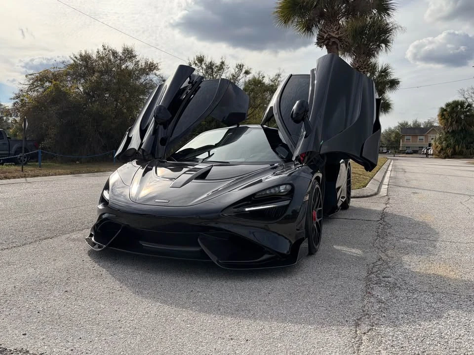 2018 McLaren 720S - Image 15 of 20