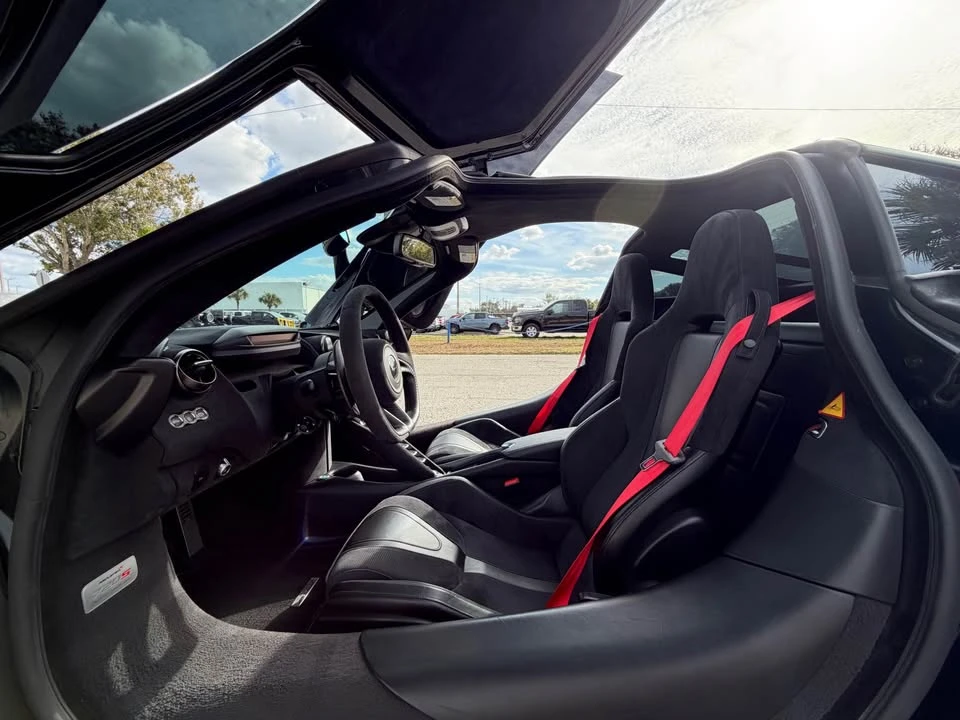 2018 McLaren 720S - Image 16 of 20
