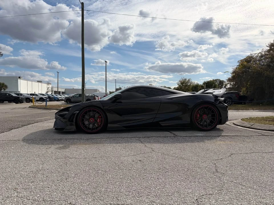 2018 McLaren 720S - Image 7 of 20