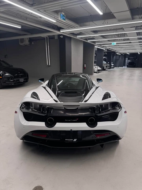 2018 McLaren 720S - Image 4 of 13