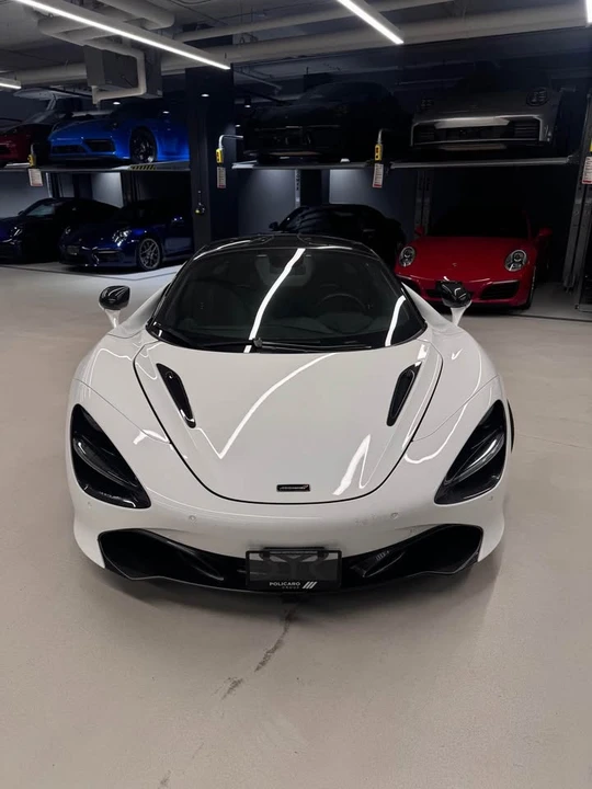 2018 McLaren 720S - Image 9 of 13
