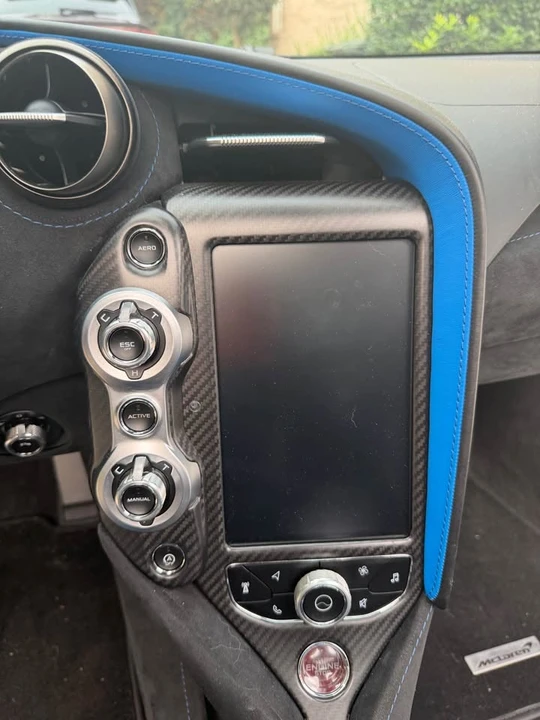 2018 McLaren 720S - Image 14 of 16