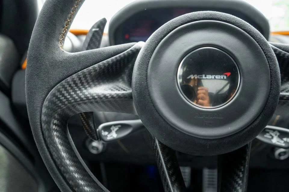 2018 McLaren 720S - Image 12 of 20