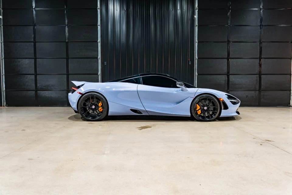 2018 McLaren 720S - Image 2 of 20