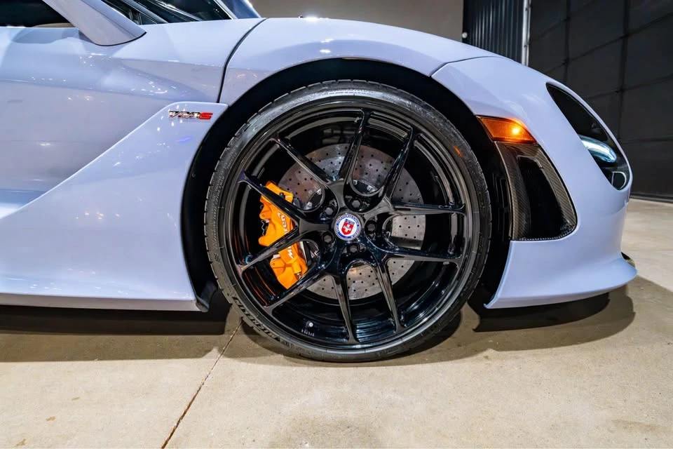 2018 McLaren 720S - Image 9 of 20