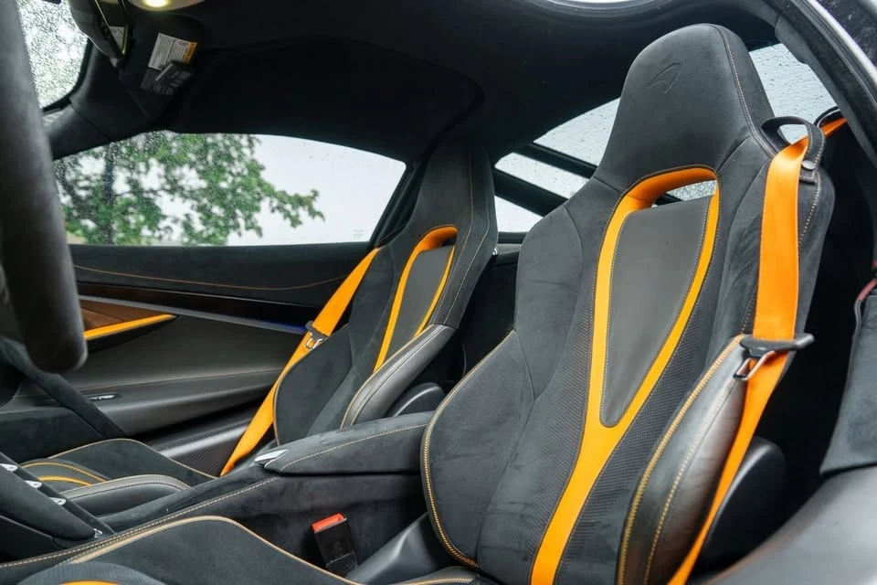 2018 McLaren 720S - Image 15 of 17