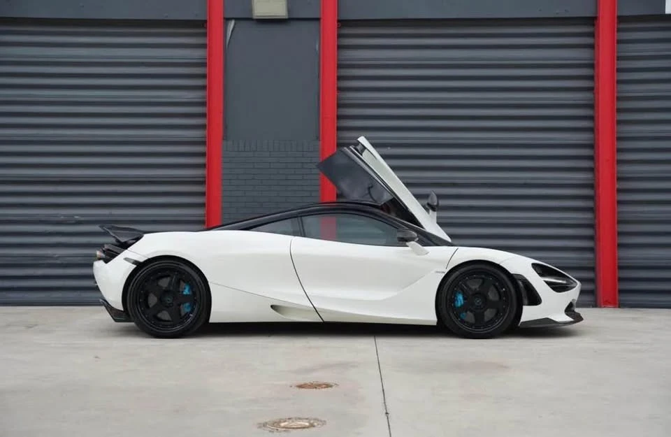 2018 McLaren 720S - Image 2 of 19