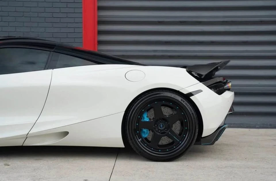 2018 McLaren 720S - Image 4 of 19