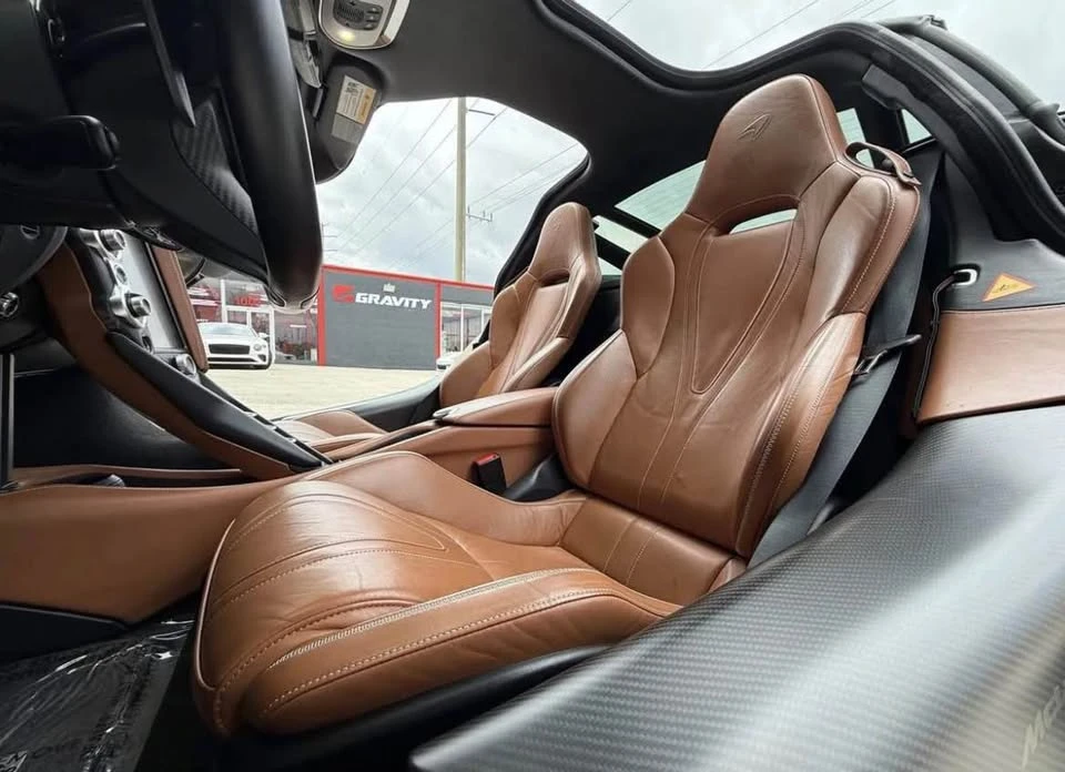 2018 McLaren 720S - Image 13 of 19