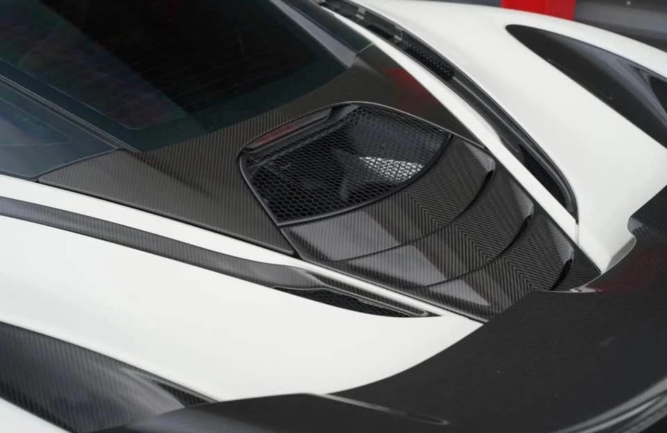 2018 McLaren 720S - Image 7 of 19