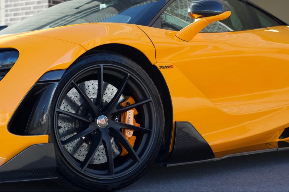 2018 McLaren 720S - Image 5 of 19