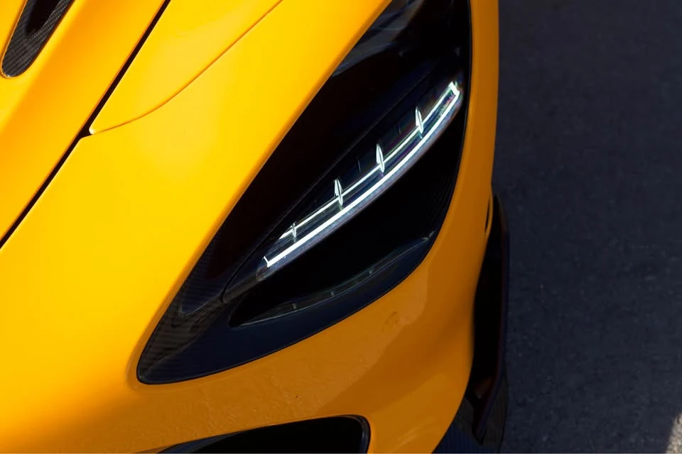 2018 McLaren 720S - Image 8 of 19