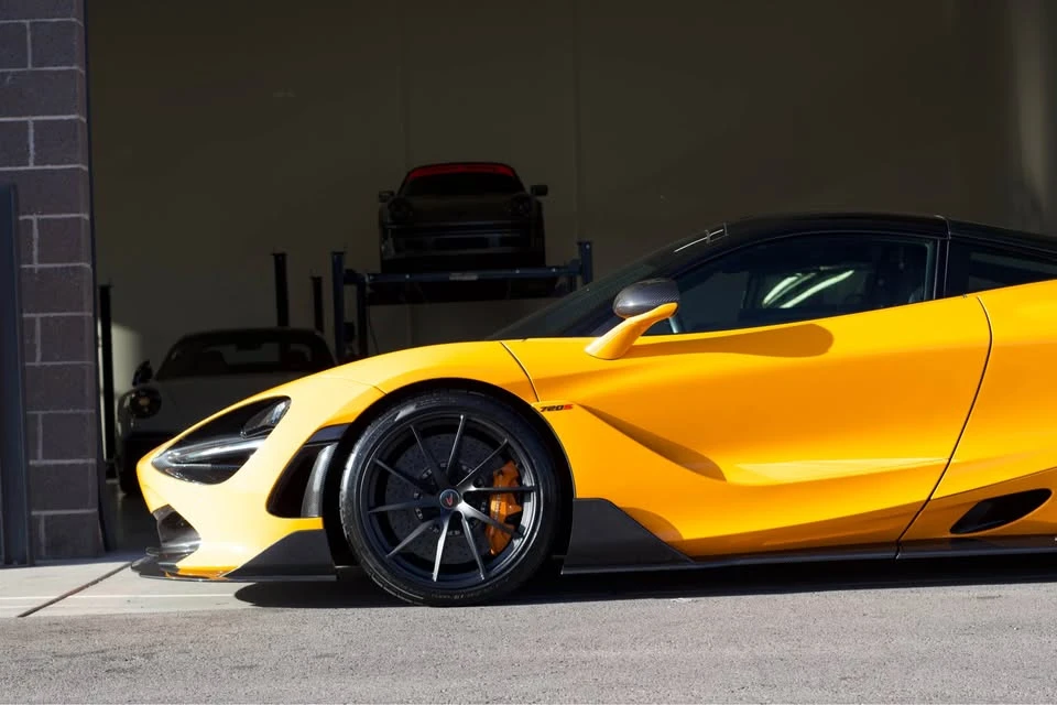 2018 McLaren 720S - Image 9 of 19