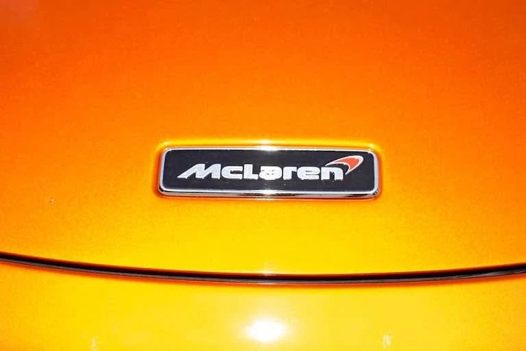 2018 McLaren 720S - Image 8 of 20