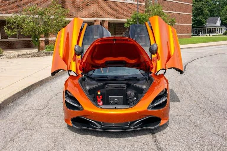 2018 McLaren 720S - Image 13 of 20