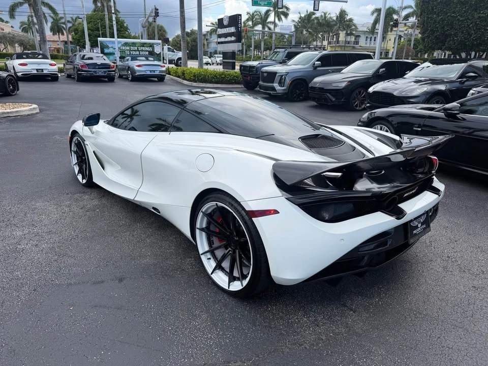 2018 McLaren 720S - Image 7 of 11