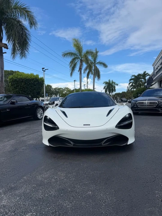 2018 McLaren 720S - Image 2 of 11