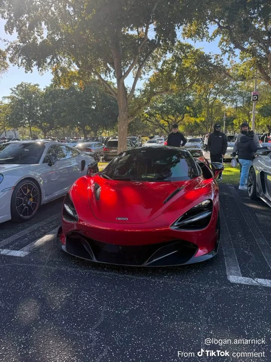2018 McLaren 720S - Image 6 of 18