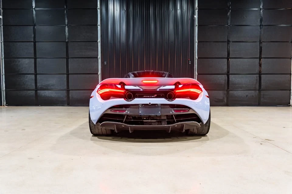 2018 McLaren 720S - Image 8 of 14