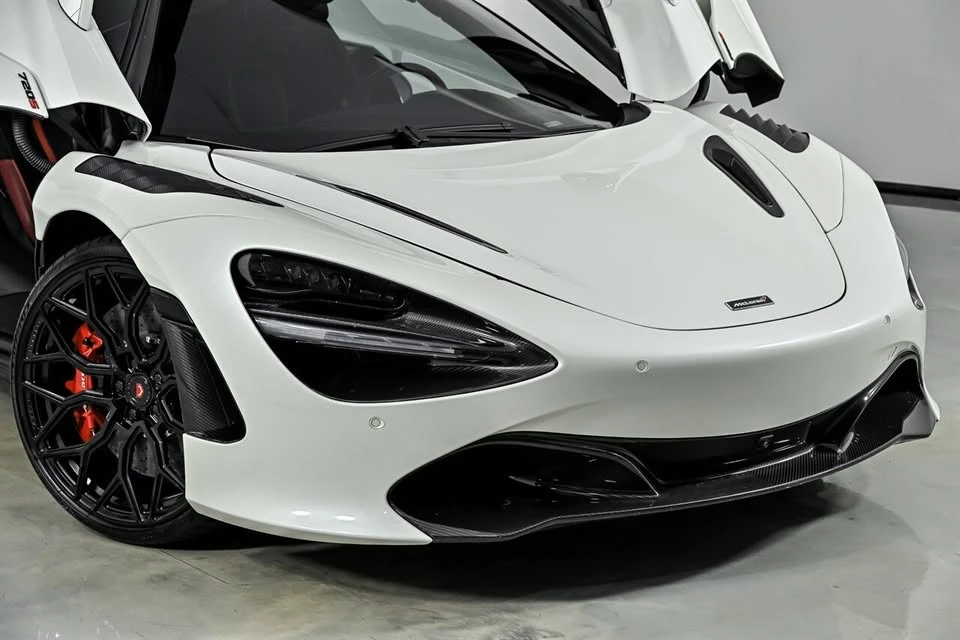 2018 McLaren 720S - Image 2 of 20