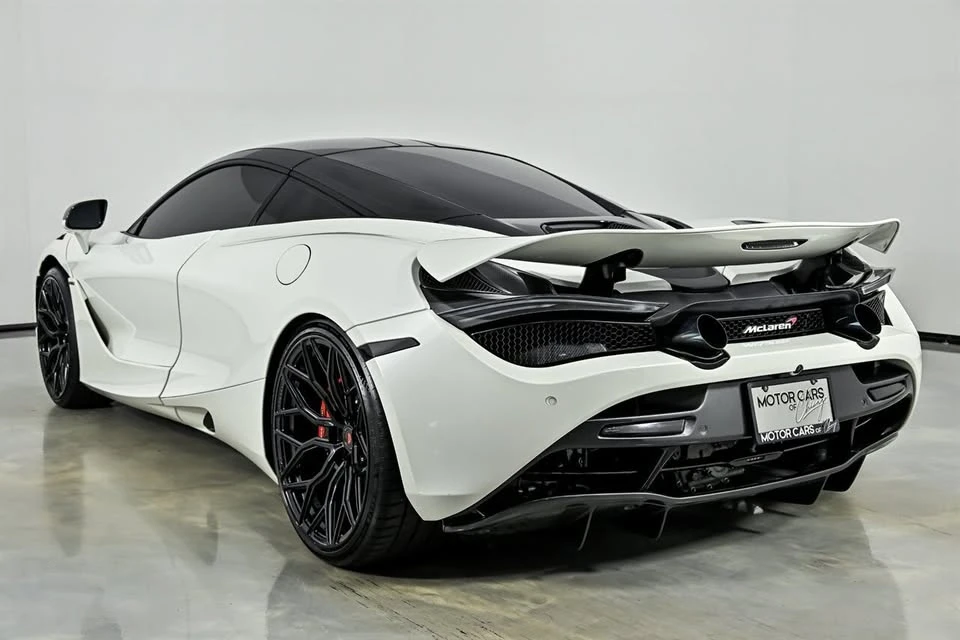 2018 McLaren 720S - Image 11 of 20