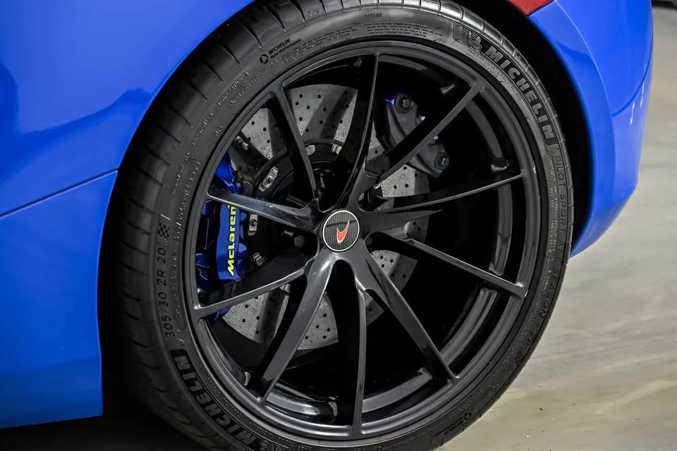 2018 McLaren 720S - Image 18 of 20