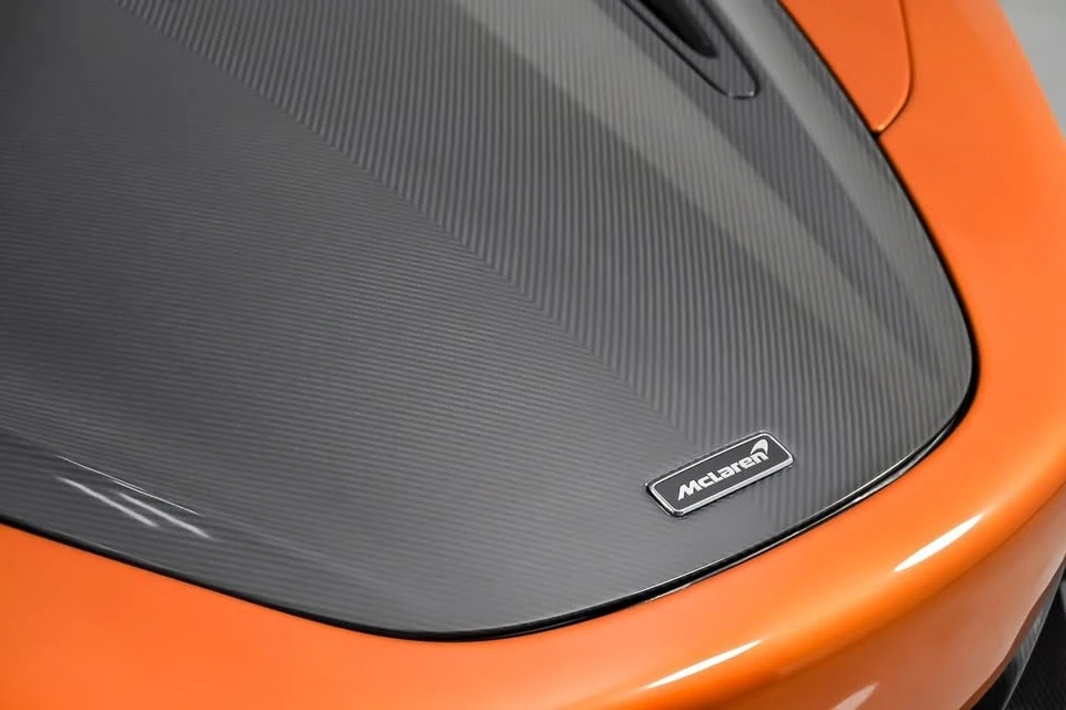 2018 McLaren 720S - Image 6 of 20