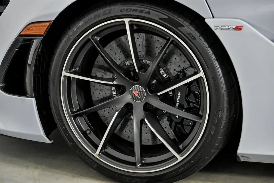2018 McLaren 720S - Image 15 of 20