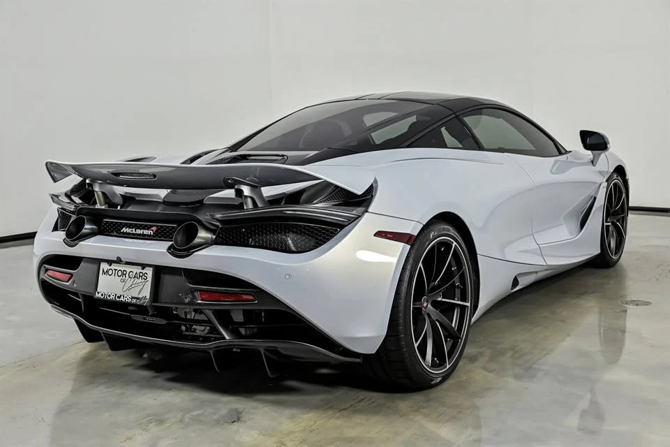 2018 McLaren 720S - Image 11 of 20