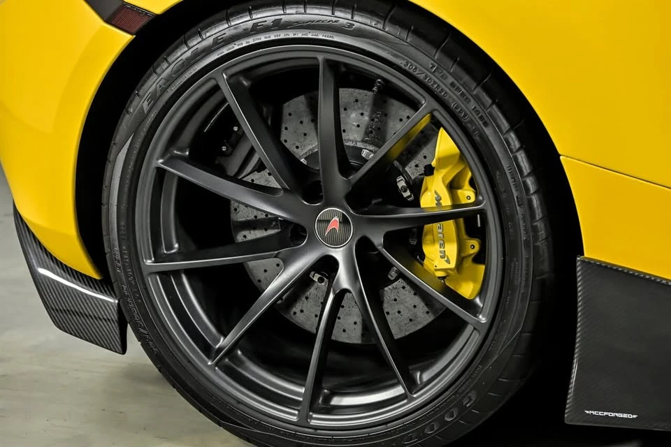 2018 McLaren 720S - Image 17 of 20