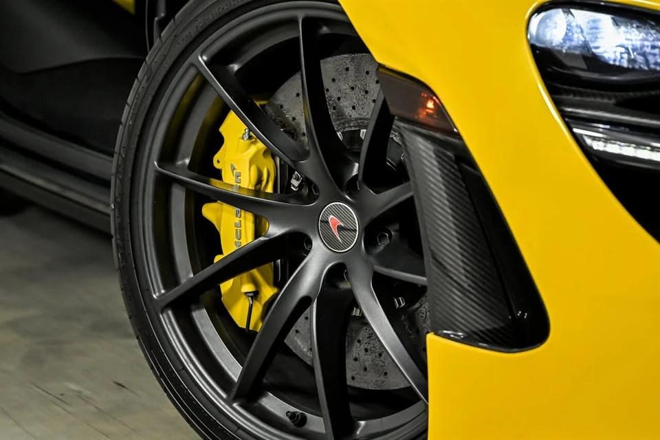 2018 McLaren 720S - Image 3 of 20