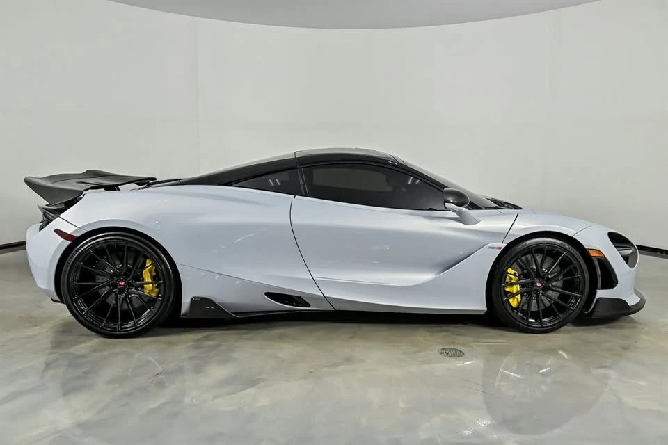 2018 McLaren 720S - Image 13 of 20