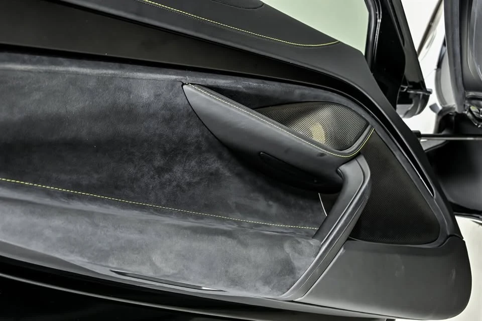 2018 McLaren 720S - Image 14 of 20
