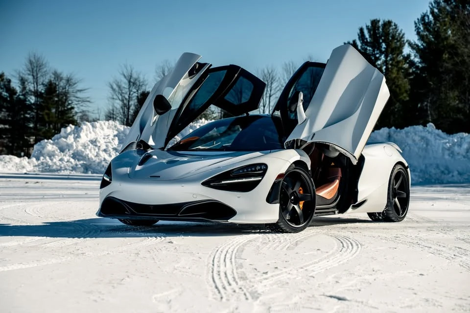 2018 McLaren 720S - Image 13 of 19