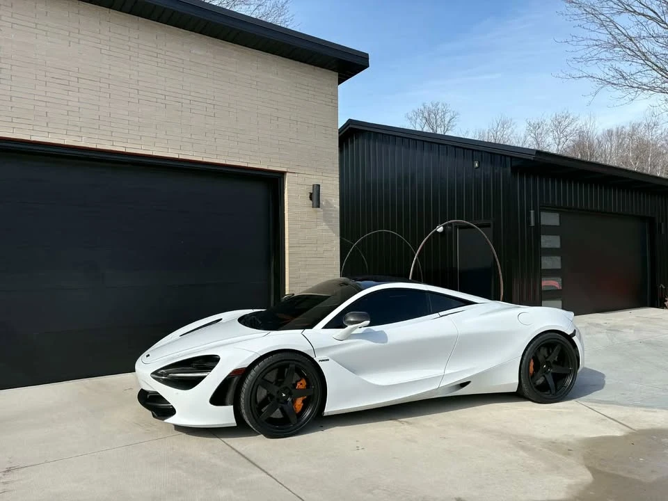 2018 McLaren 720S - Image 2 of 19