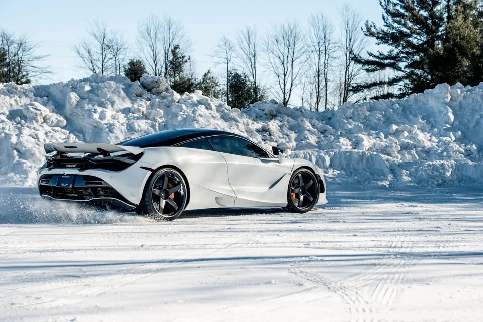 2018 McLaren 720S - Image 11 of 19